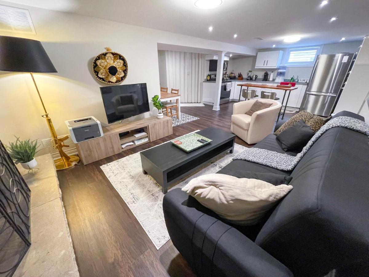 تورونتو Spacious & Renovated 1Bd Suite W/Parking المظهر الخارجي الصورة